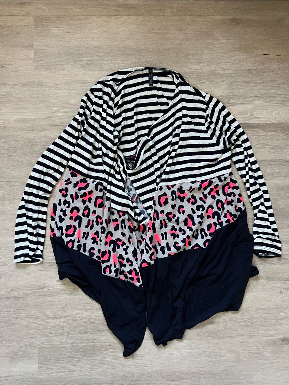 Striped Black & White Open Front Light Cardigan with Pink Leopard Accent XXL